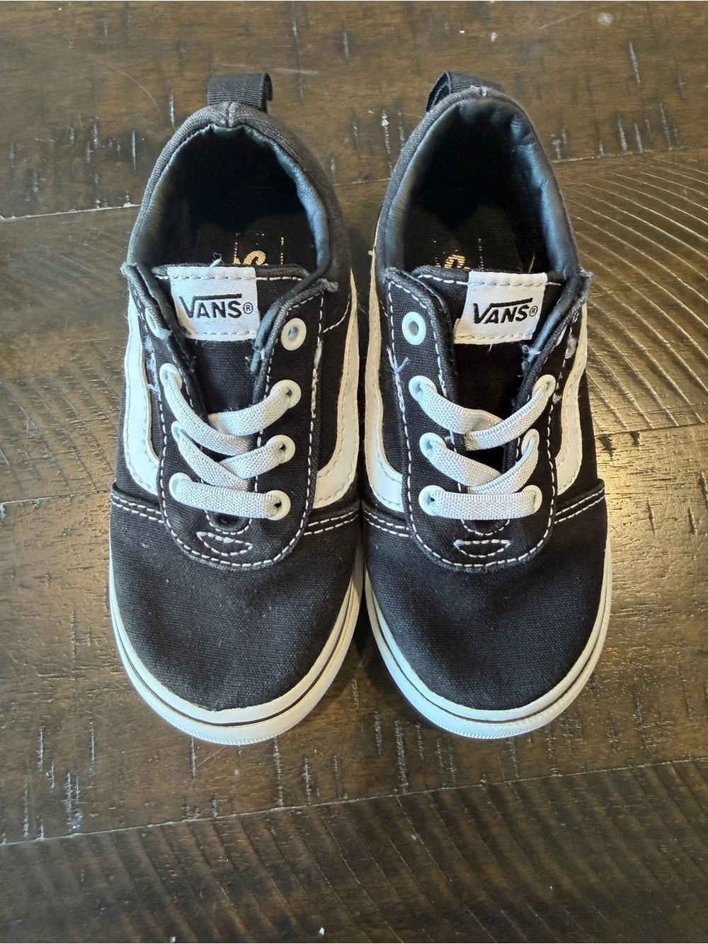 Vans Toddler's Ward Slip On Shoes Size 9